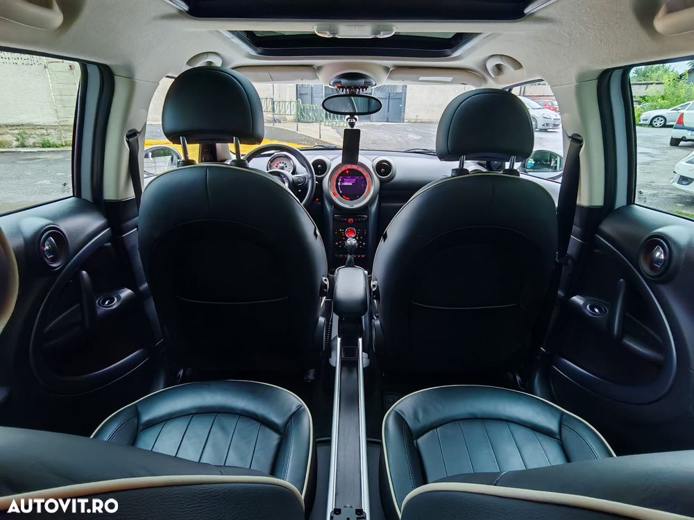 Mini Countryman - 14