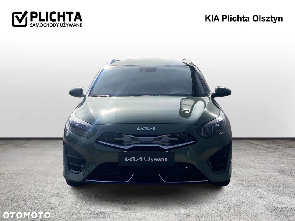 Kia Ceed - 8