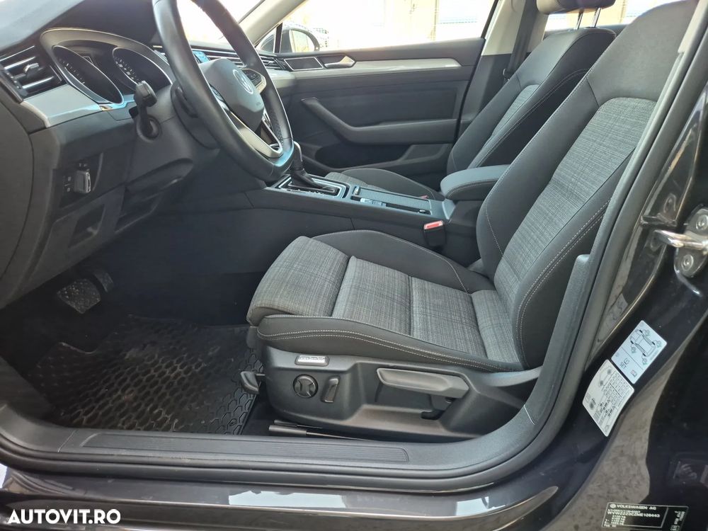 Volkswagen Passat 2.0 TDI DSG Advance - 11