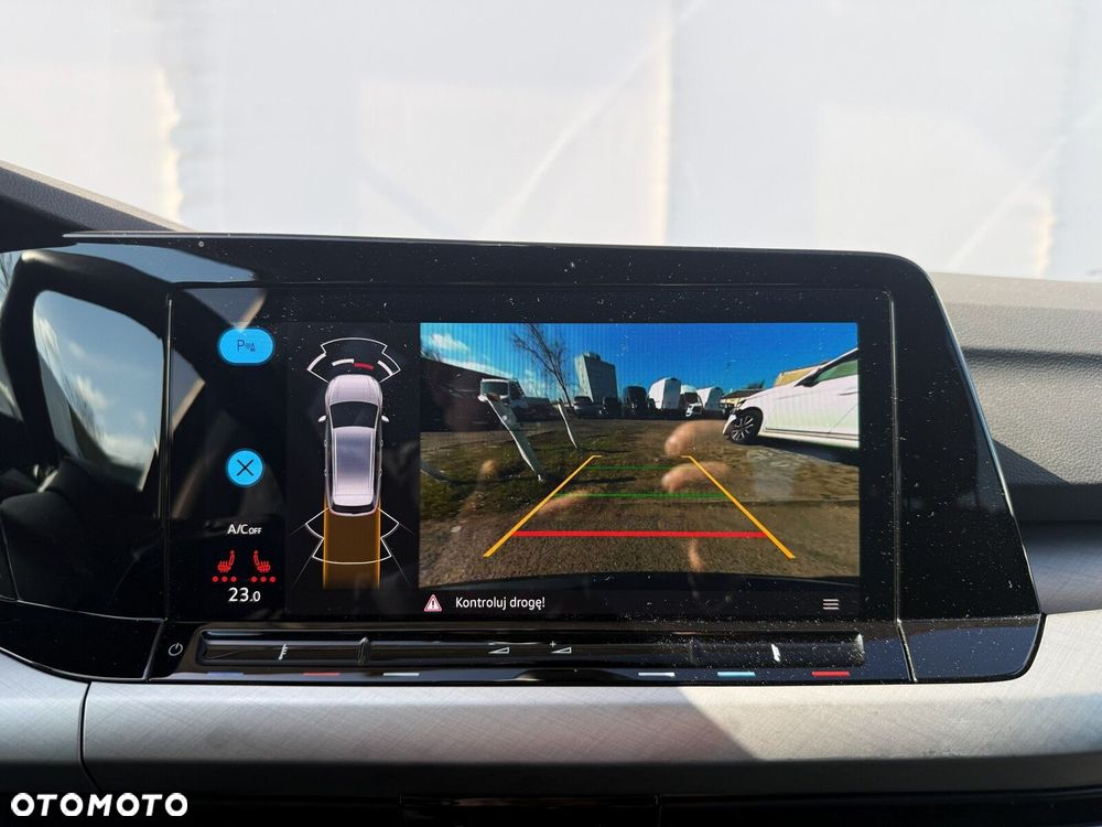 Volkswagen Golf Variant 1.5 eTSI mHEV Life DSG - 24