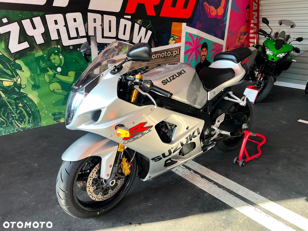 Suzuki GSX-R - 18