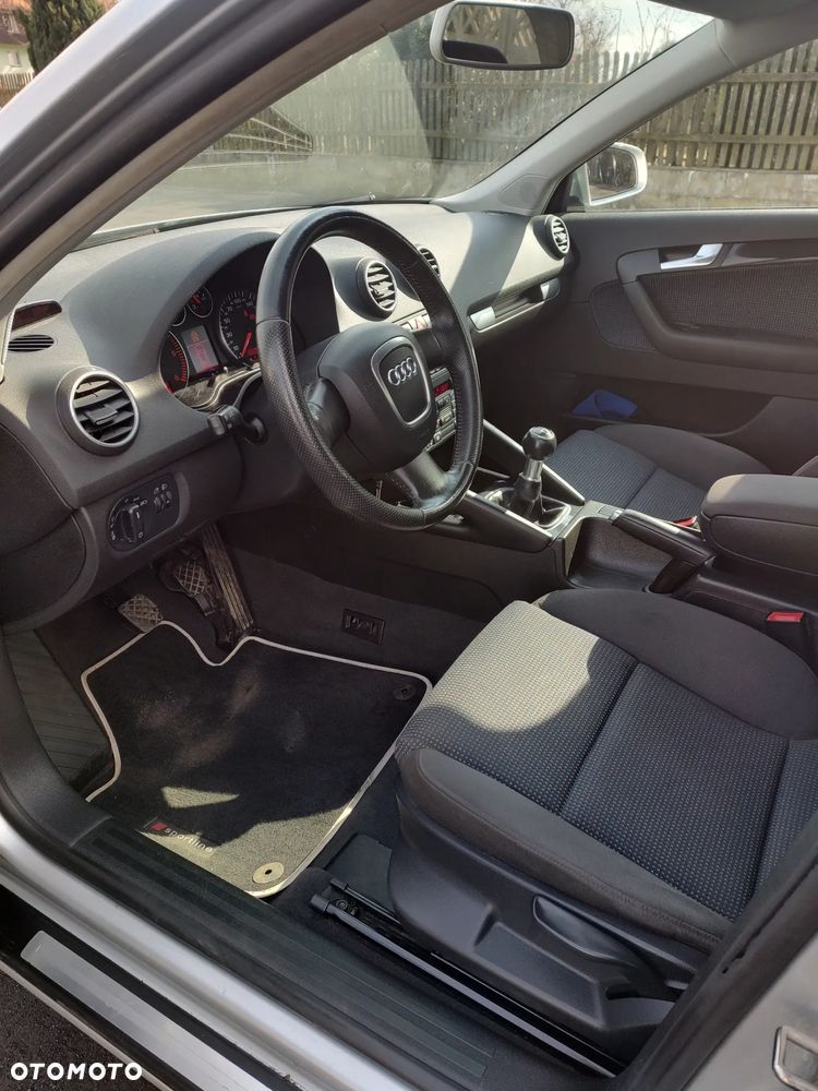 Audi A3 Sportback 2.0 TDI Ambition - 9
