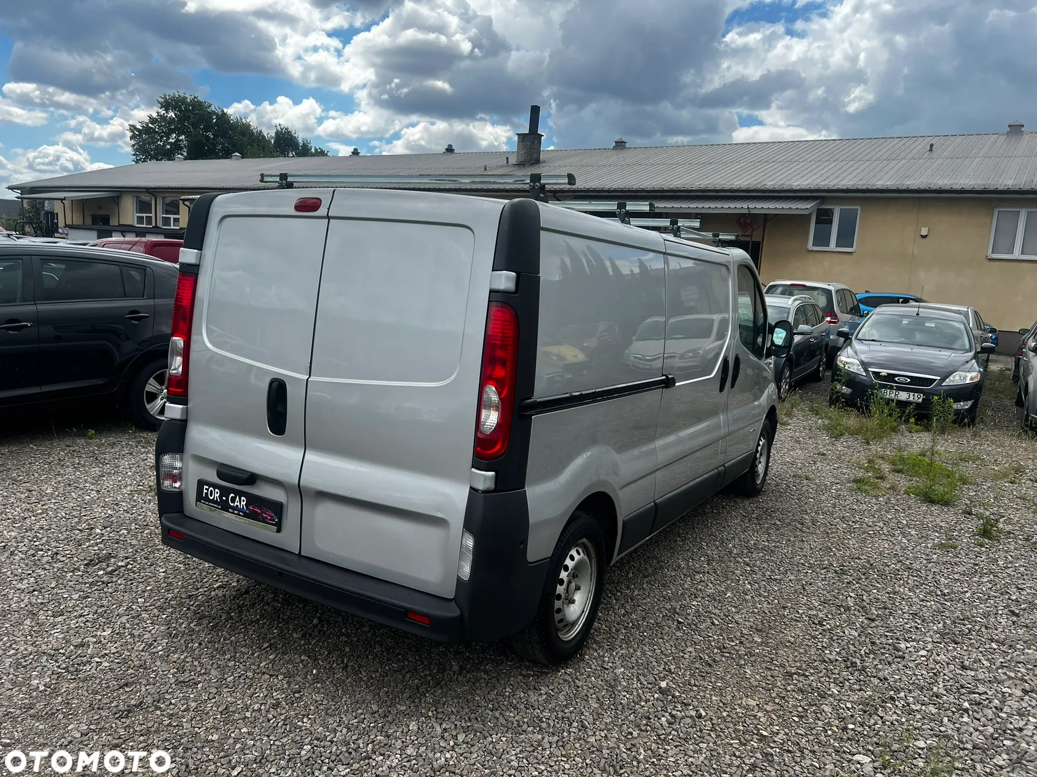 Renault Trafic - 4