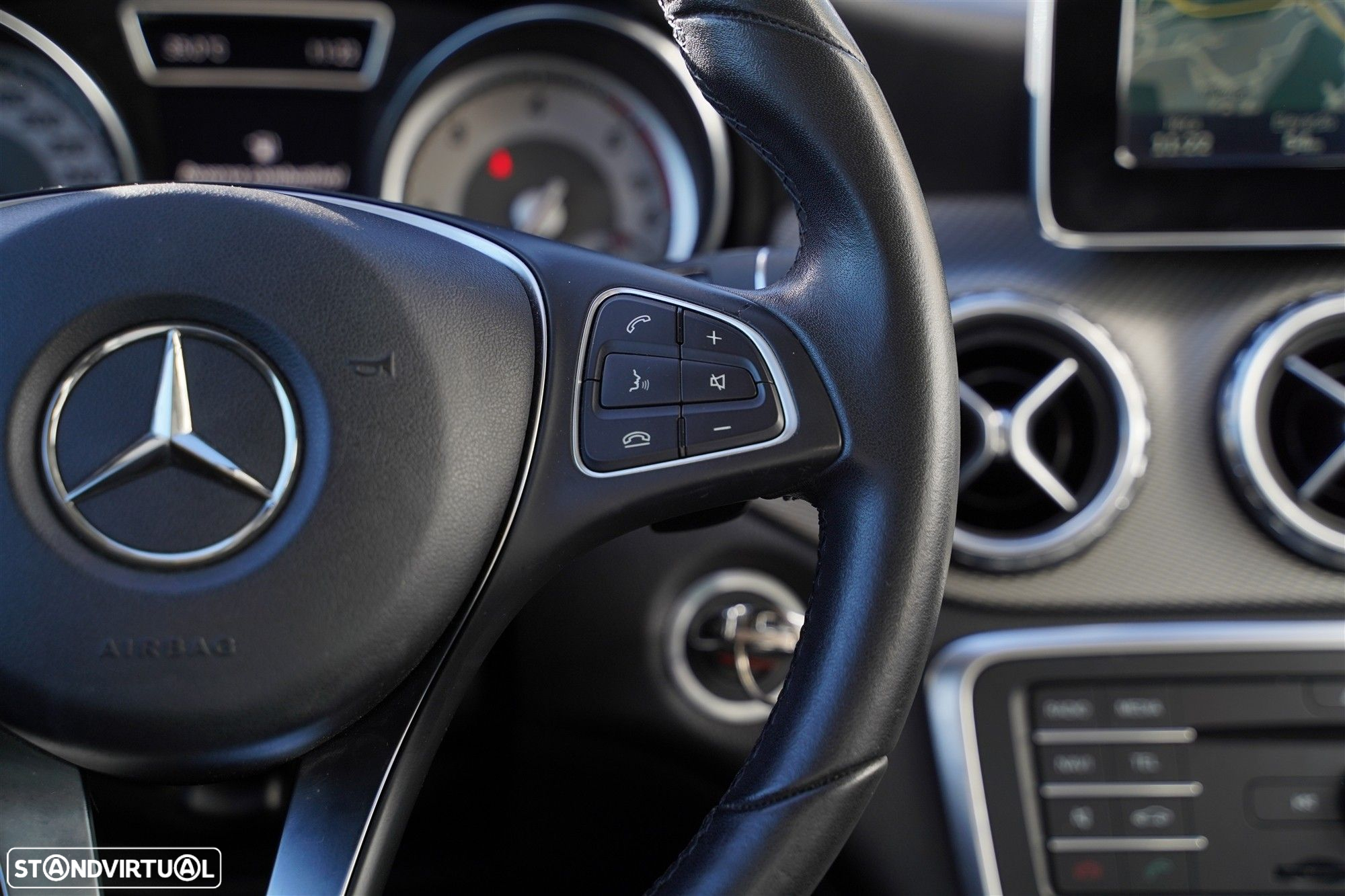 Mercedes-Benz GLA 220 CDi Urban - 20