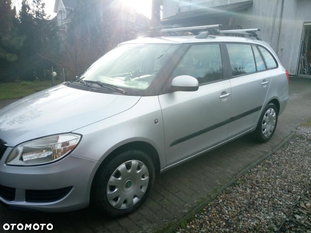 Skoda Fabia 1.6 TDI DPF Comfort - 4