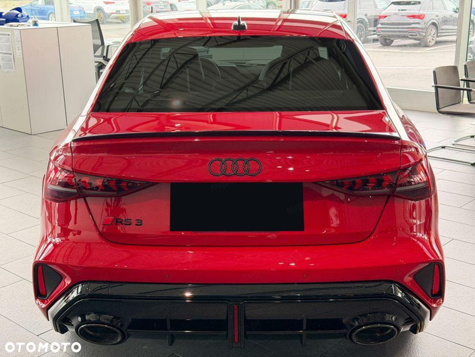 Audi RS3 Limousine TFSI Quattro S tronic - 3