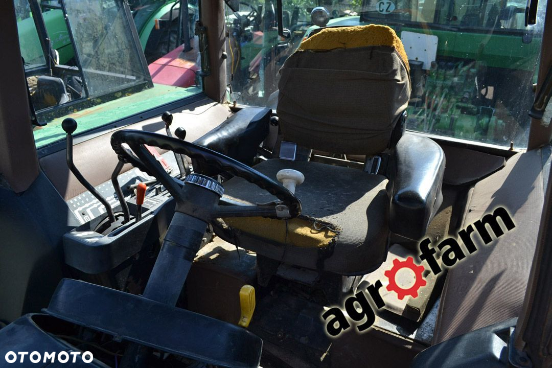 John Deere części 4240 4040 4440  silnik most skrzynia zwolnica piasta głowica wał blok zawór oś - 4