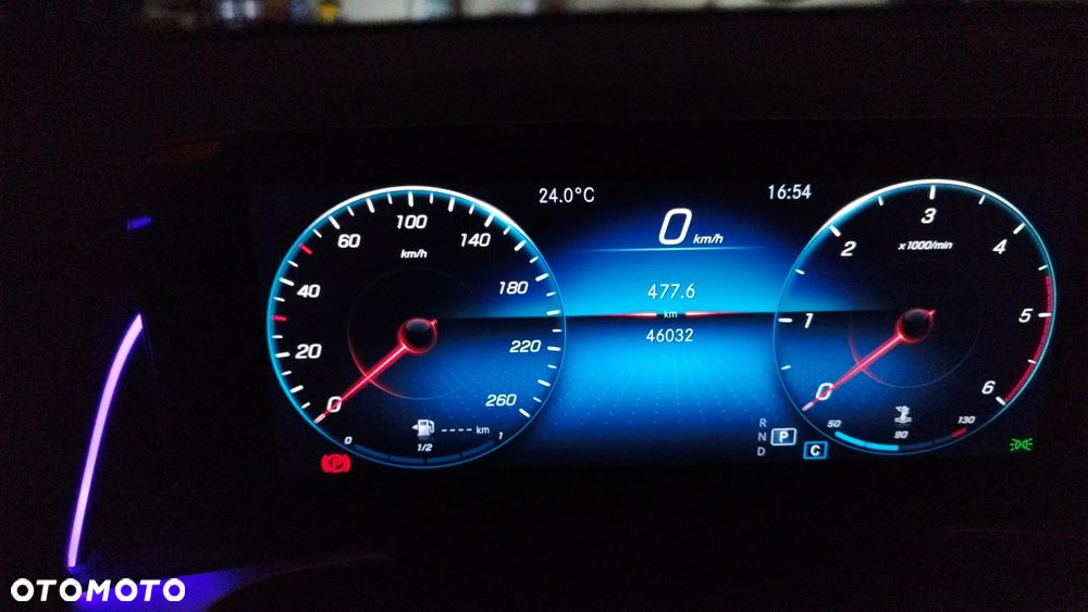 Mercedes-Benz GLB 200 d Progressive 8G-DCT - 16