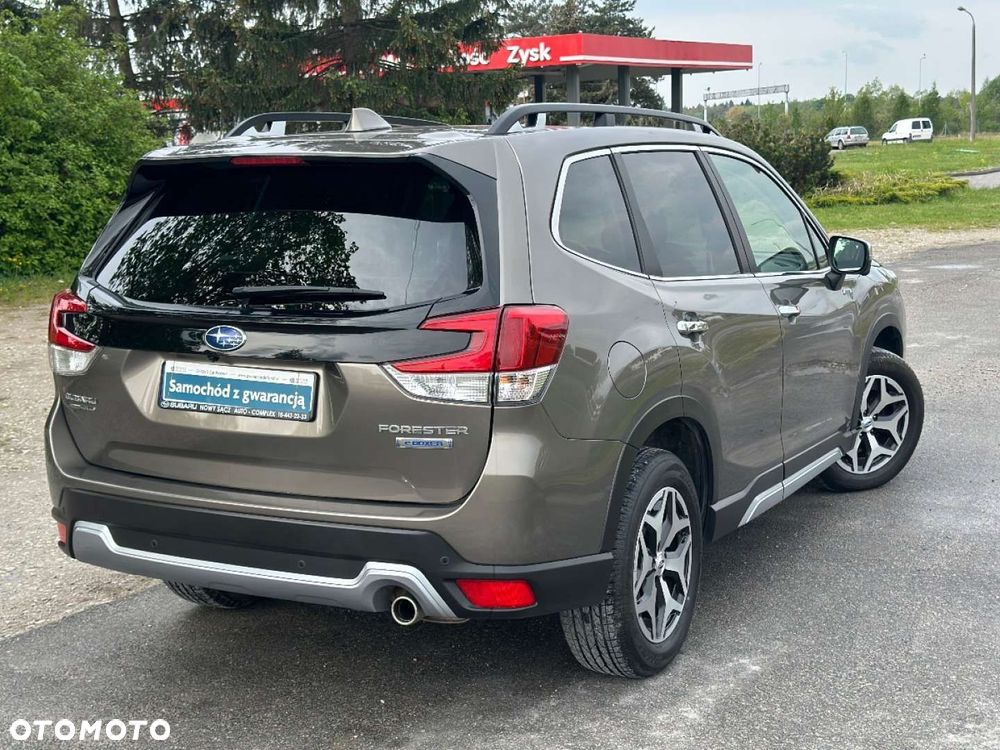 Subaru Forester 2.0i-L Exclusive Navi (EyeSight) Lineartronic - 12