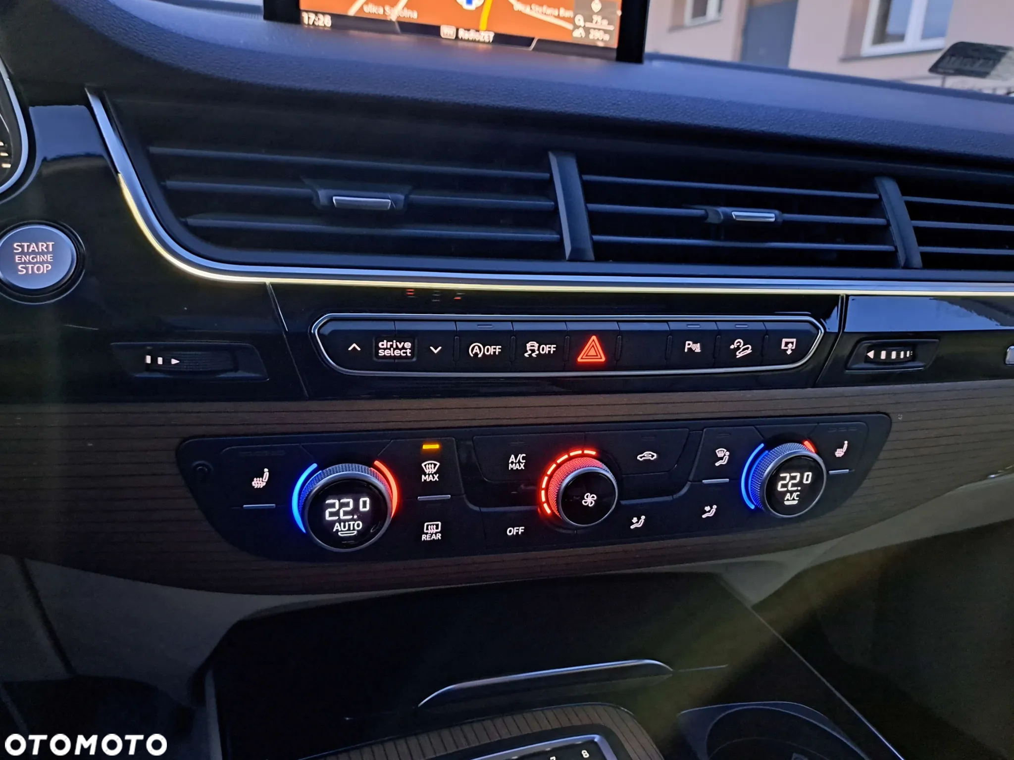 Audi Q7 3.0 TFSI Quattro Tiptronic - 28