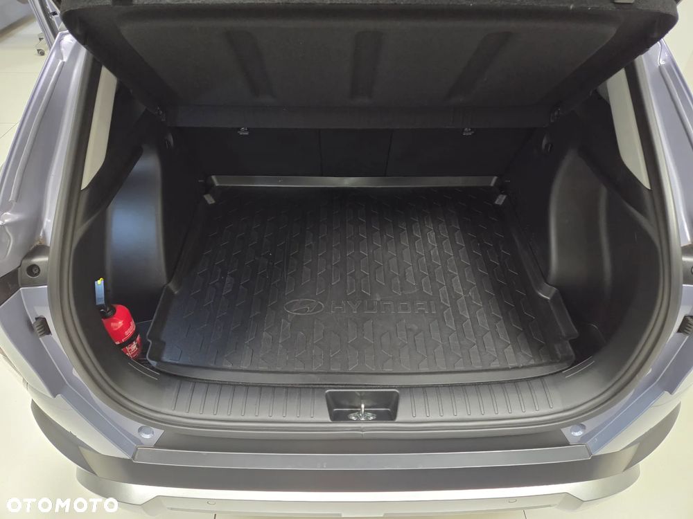 Hyundai Kona - 12