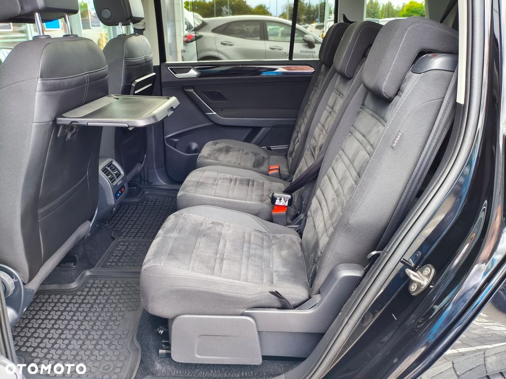 Volkswagen Touran 2.0 TDI BMT Highline DSG - 12