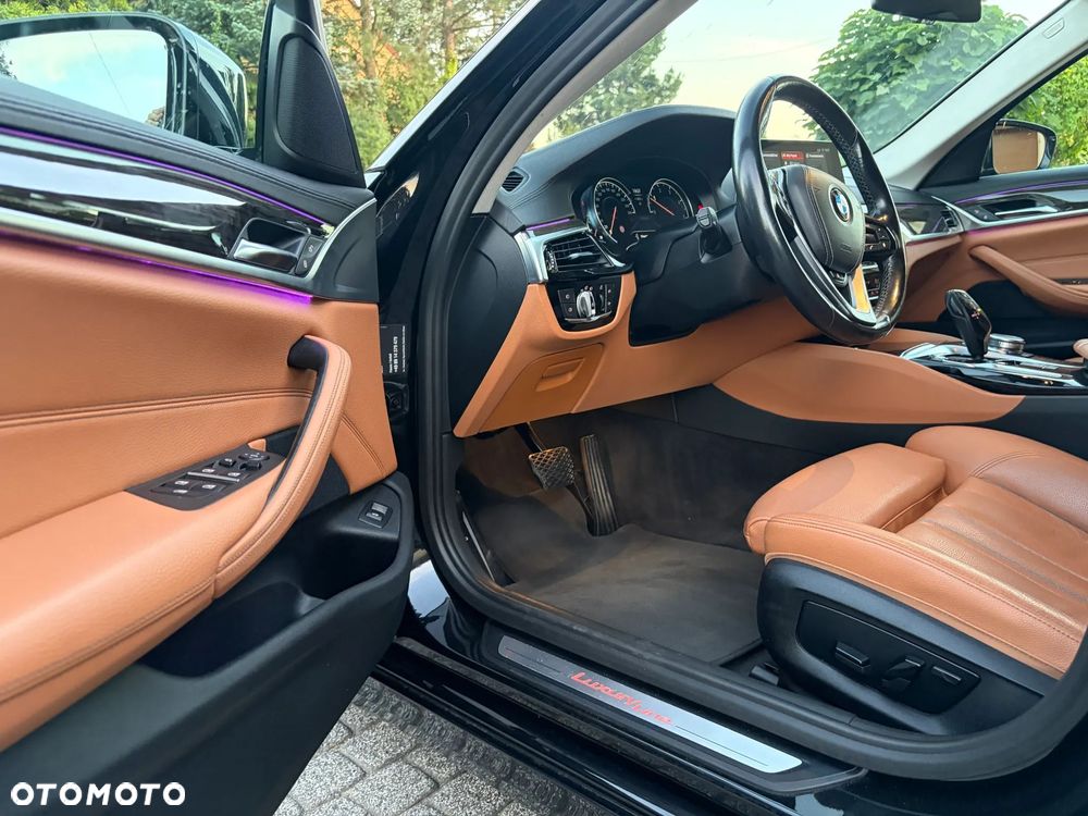 BMW Seria 5 520d xDrive Luxury Line - 20