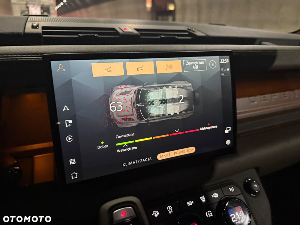 Land Rover Defender 4.4 P635 V8 mHEV Octa Edition One - 12
