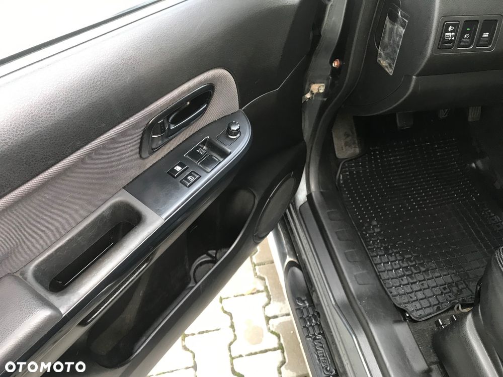 Suzuki Grand Vitara - 18