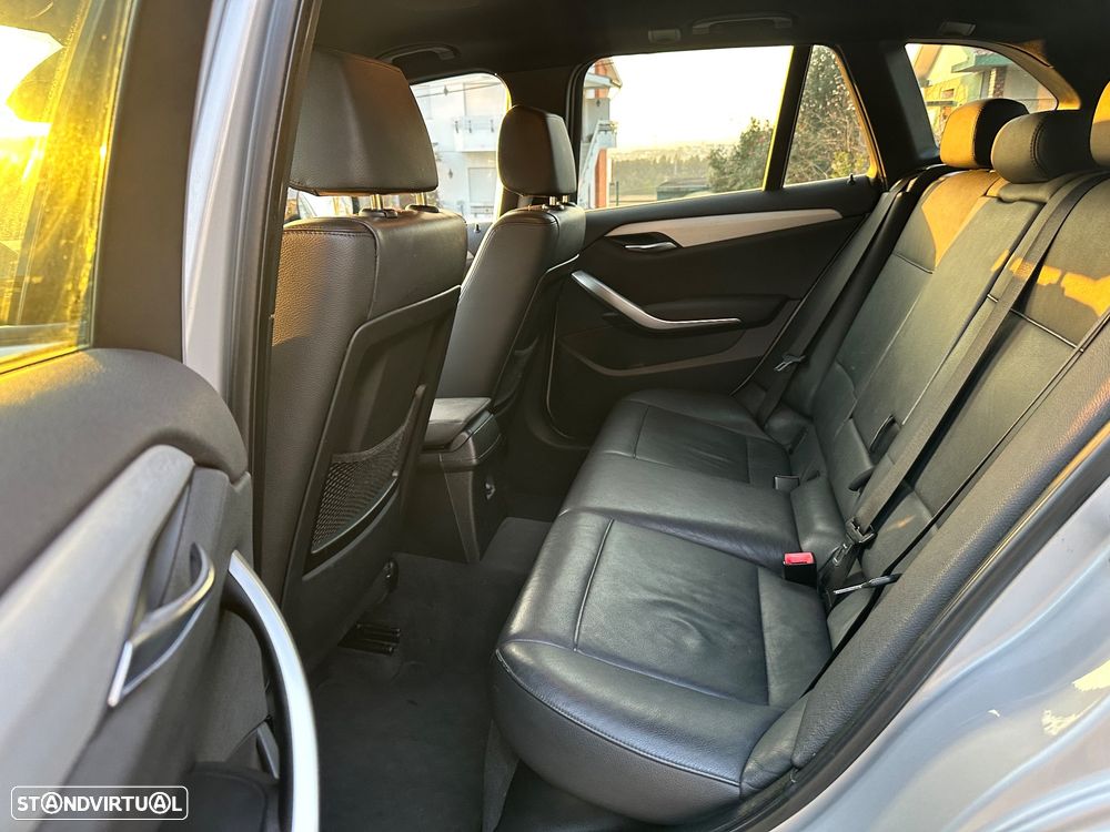 BMW X1 20 d xDrive - 23