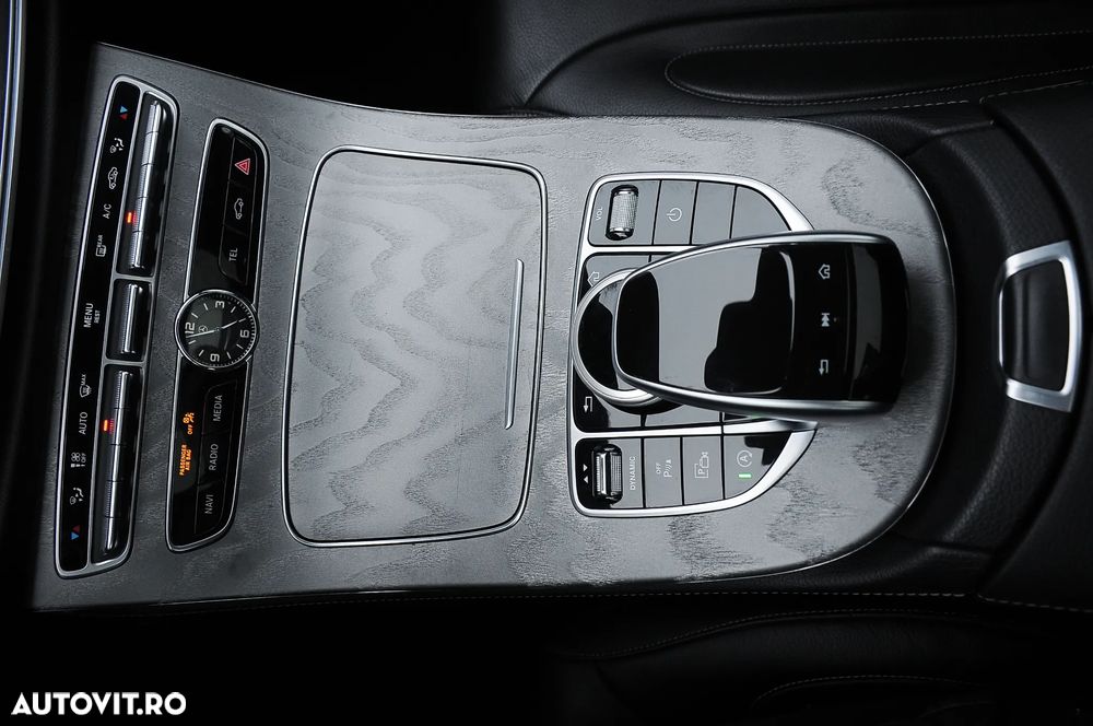 Mercedes-Benz CLS 300 d 9G-TRONIC AMG Line - 28