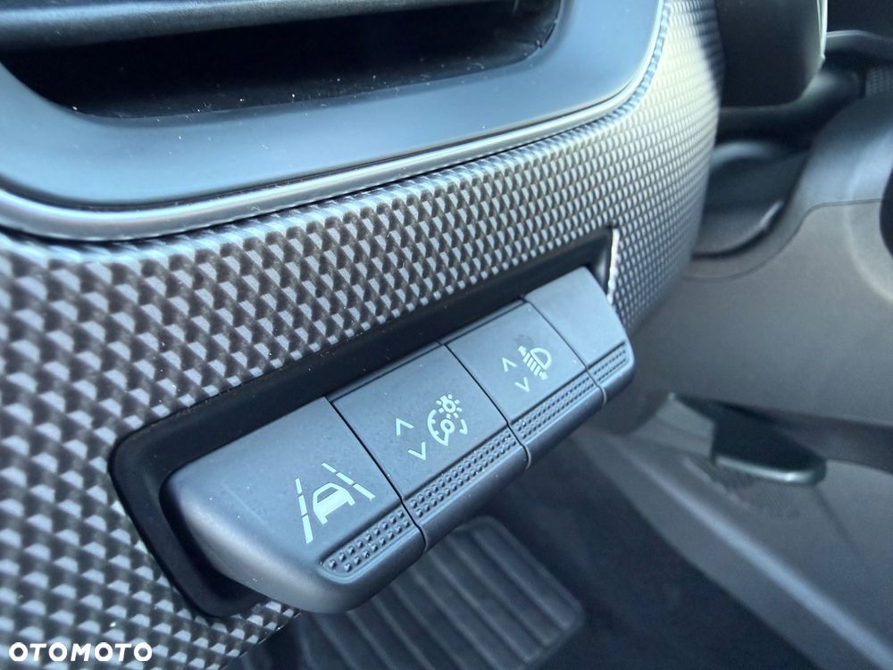 Renault Arkana E-TECH Full 145 Evolution - 38