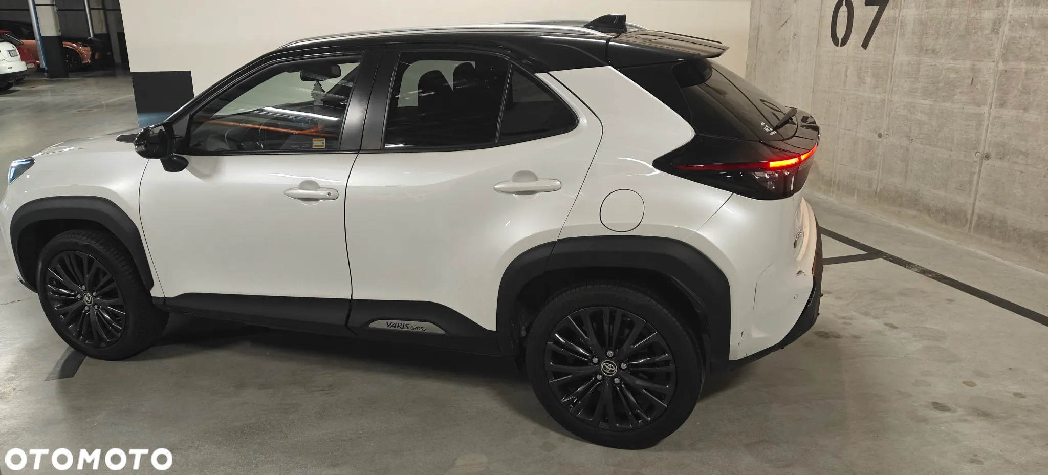 Toyota Yaris Cross Hybrid 1.5 Adventure - 3