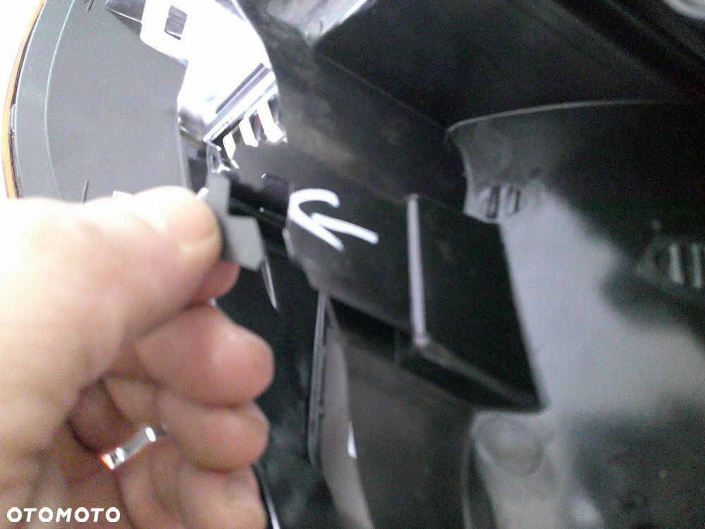 renault scenic ii 2 lift lampa tył prawa led nowa - 3