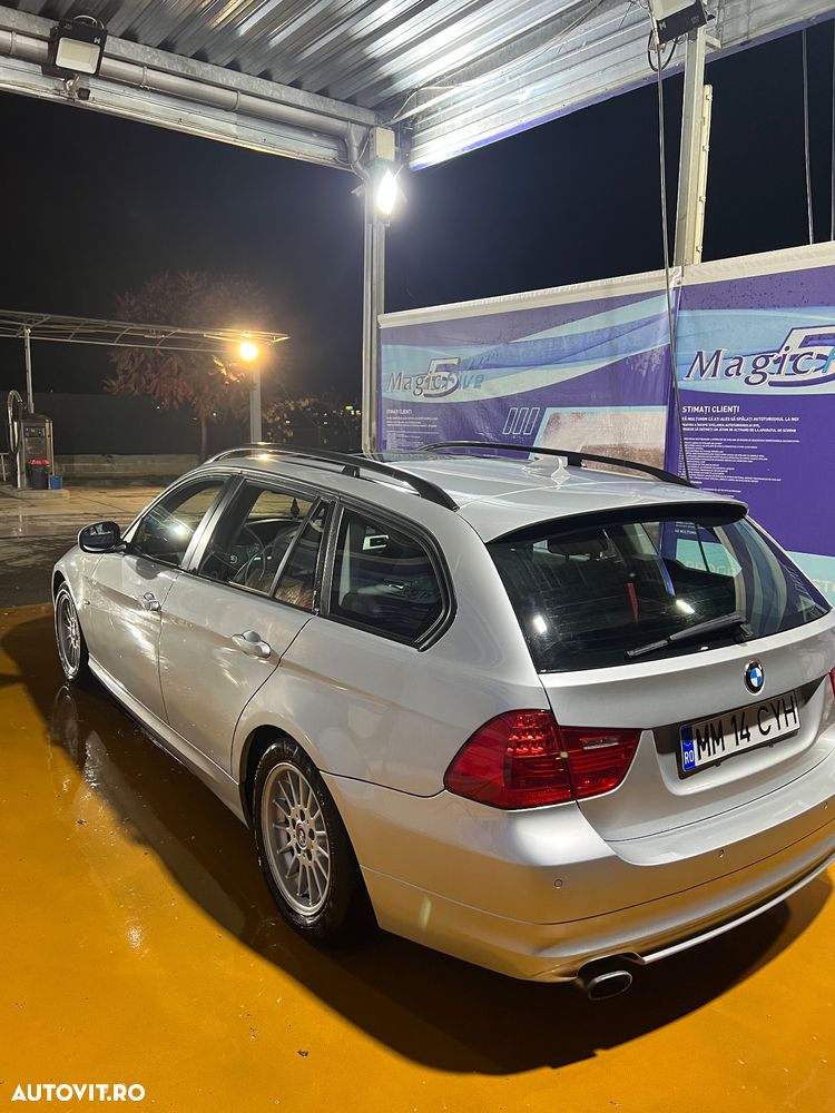 BMW Seria 3 320d - 3