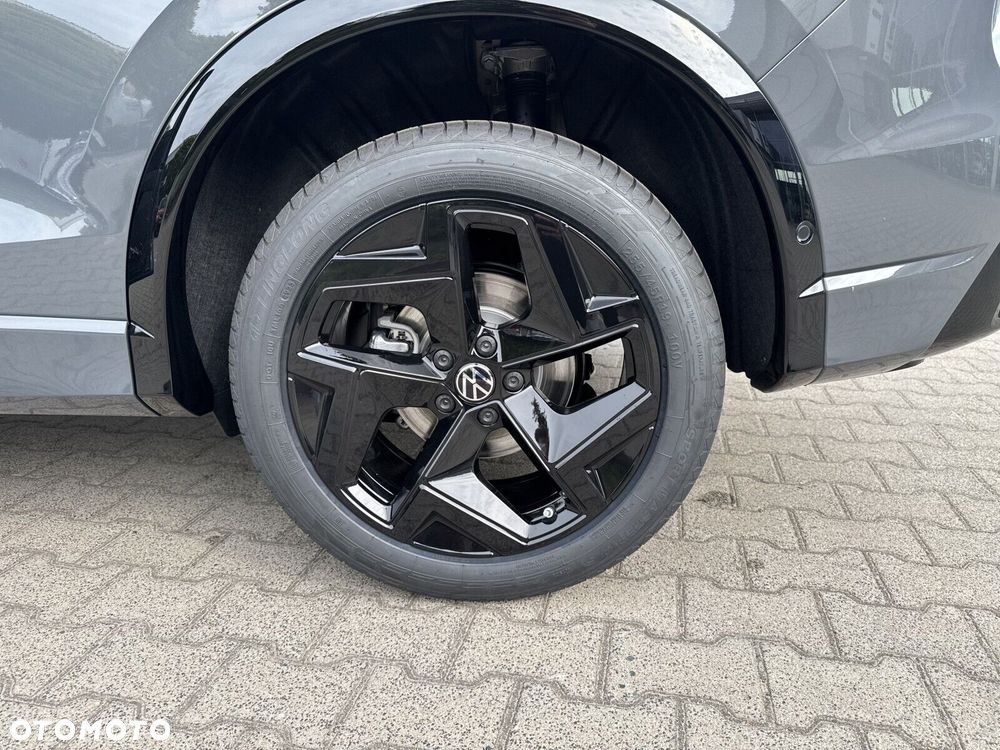 Volkswagen Tiguan - 19