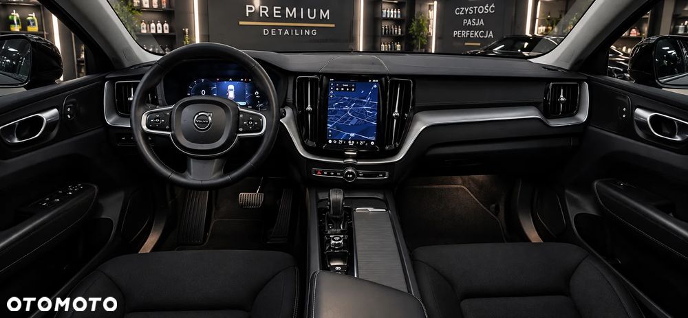 Volvo XC 60 B4 D Geartronic Momentum Pro - 8