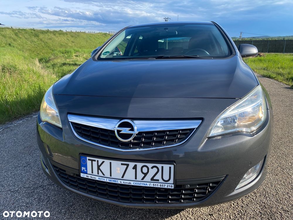 Opel Astra 1.4 Turbo Design Edition - 9