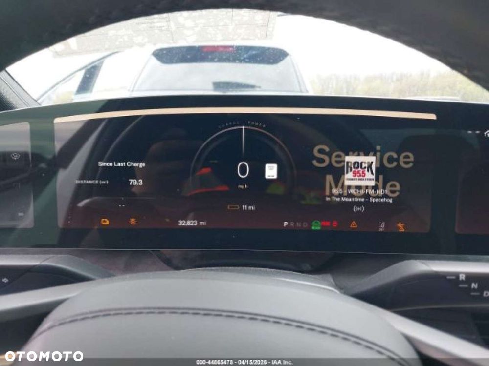 Lucid Air - 9