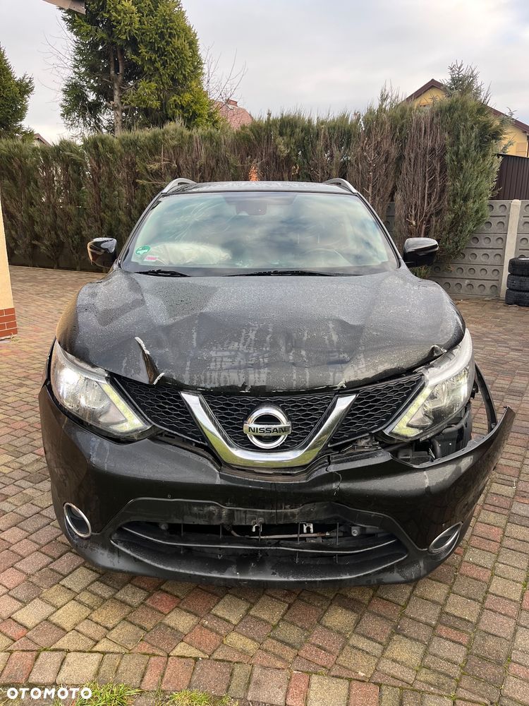 Nissan Qashqai 1.6 DCi Xtronic TEKNA - 2