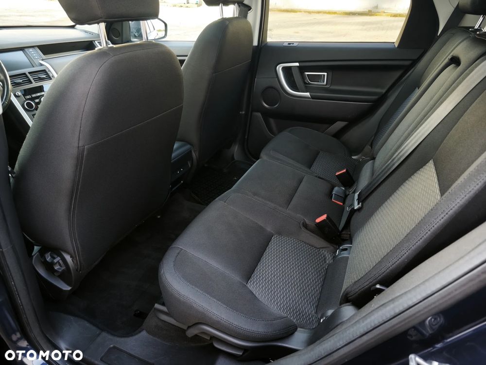 Land Rover Discovery Sport - 22