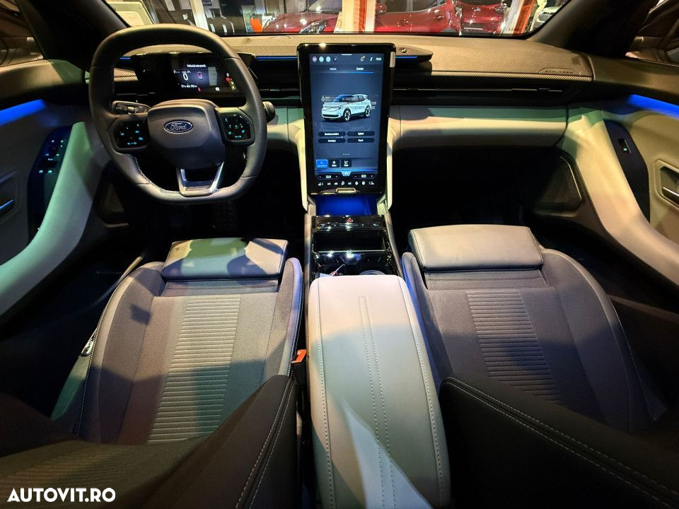 Ford Explorer - 10