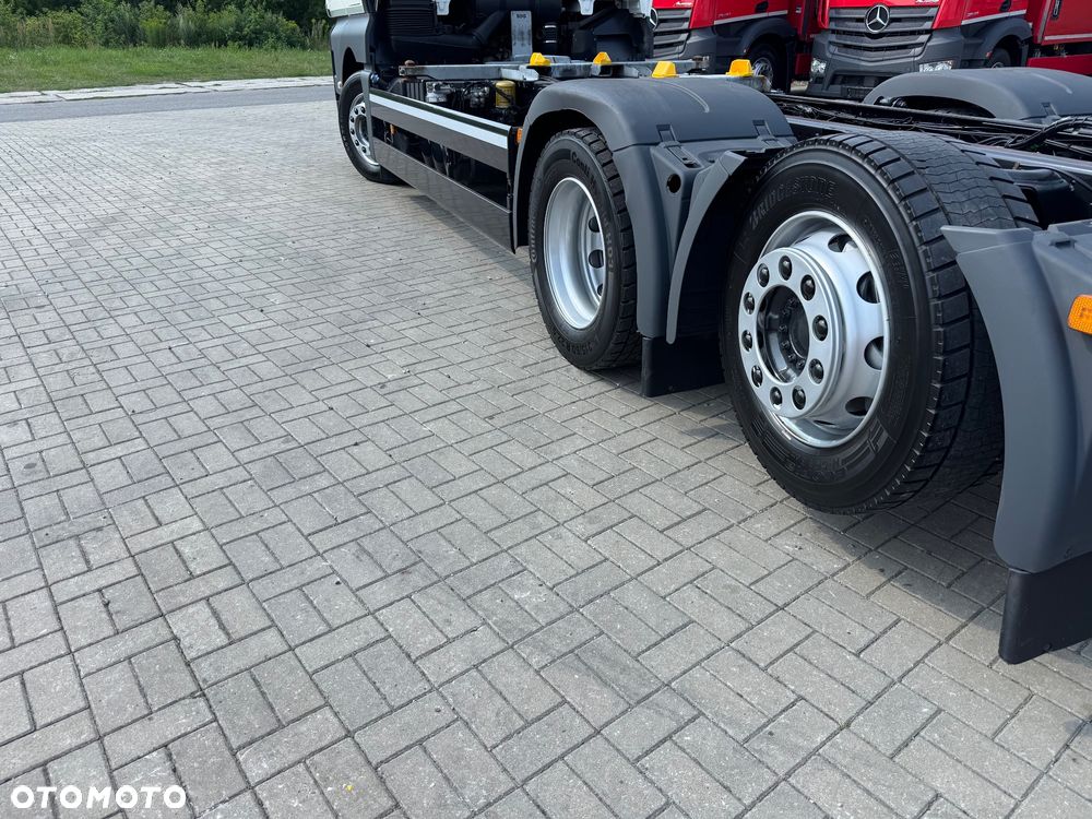 MAN TGX - 22