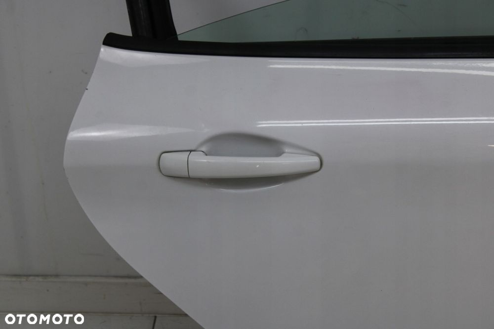 PEUGEOT 208 I 12R- DRZWI PRAWE TYLNE PRAWY TYŁ EWP EWPA - 2
