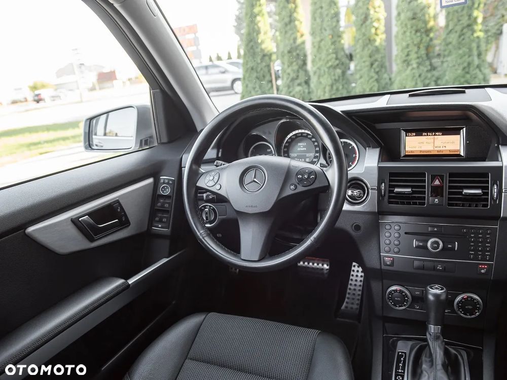 Mercedes-Benz GLK - 27