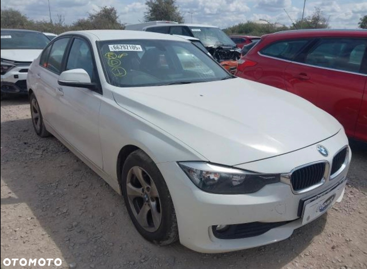 bmw f30 wszystkie części a300 maska ekran nawigacja drzwi błotniki pas przedni chłodnice mcpherson wahacz zawieszenie dach ćwiartka podsufitka radar kierownica poduszki felgi klapa boczki klimatyzacja lusterko listwy - 2