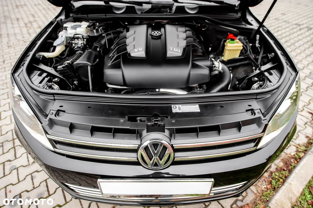 Volkswagen Touareg 3.0 V6 TDI BMT Perfectline R-Style - 38
