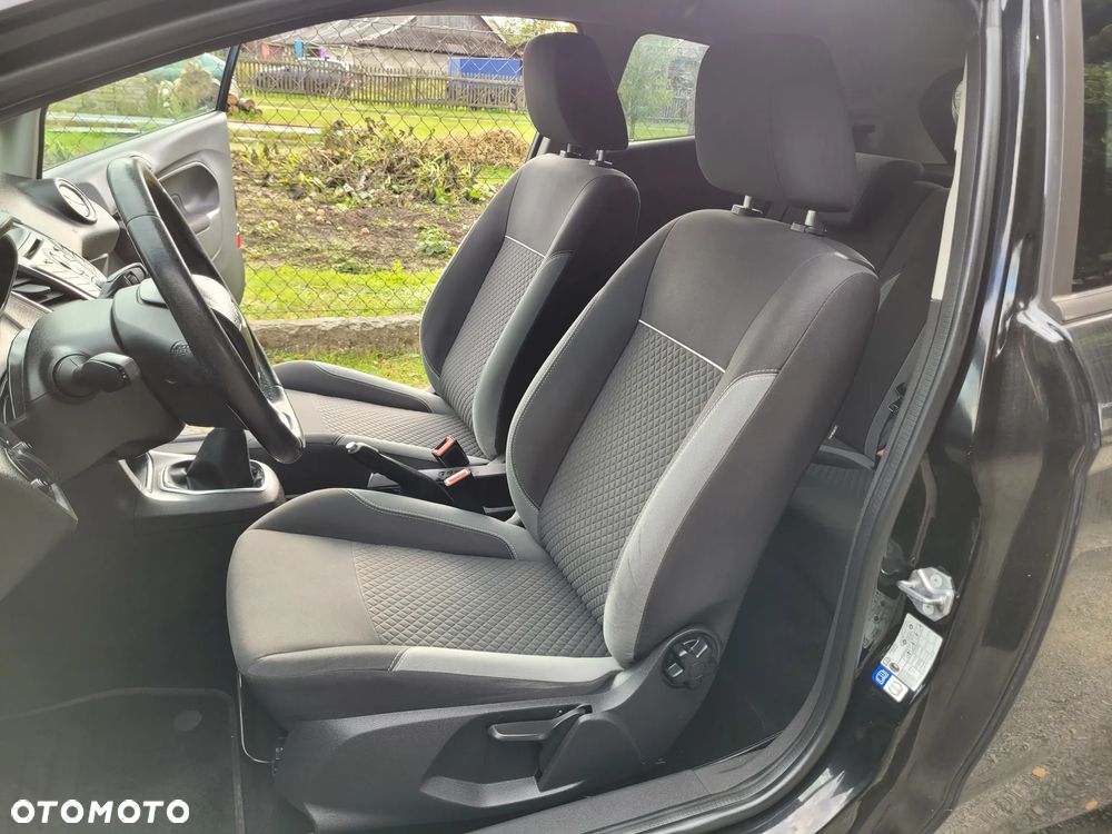 Ford Fiesta 1.5 TDCi ST&St Trend - 12