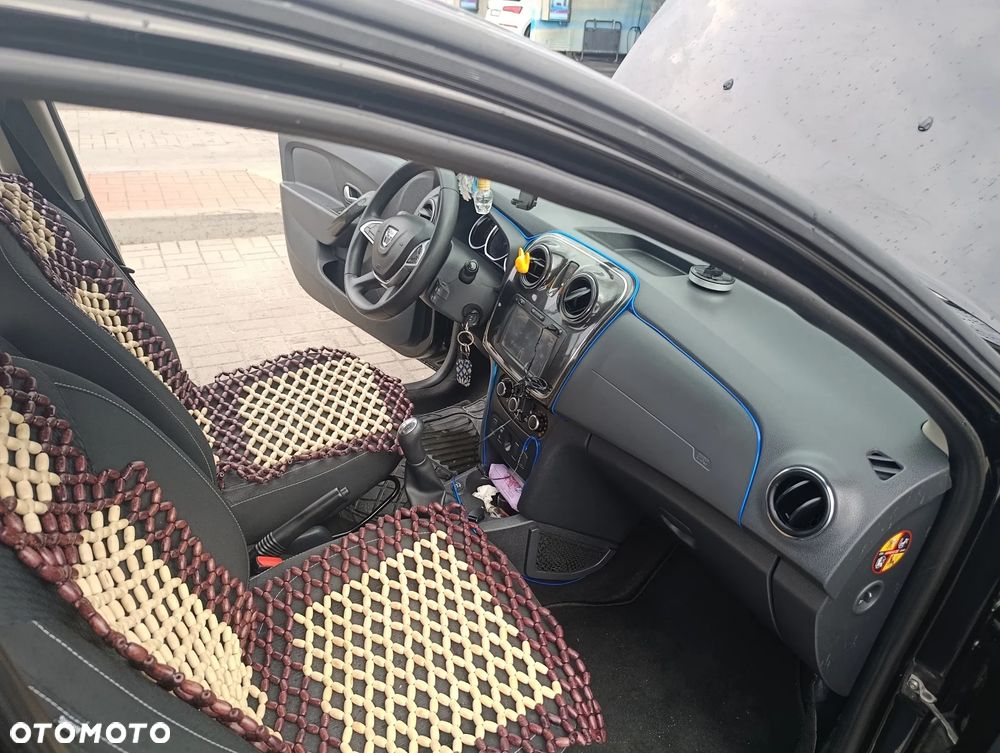 Dacia Sandero - 5