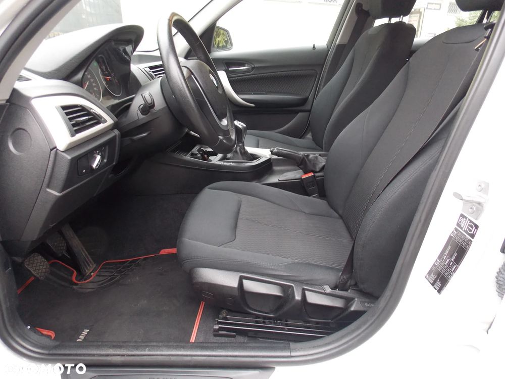 BMW Seria 1 - 19