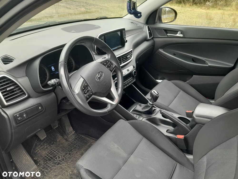 Hyundai Tucson - 8