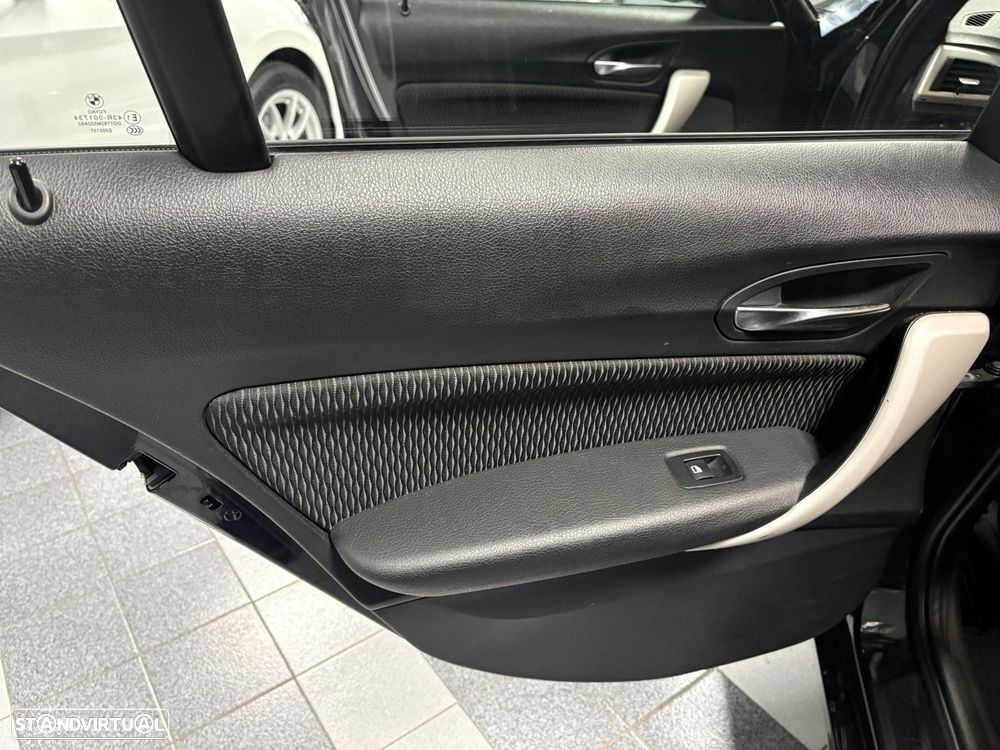 BMW 116 d EDynamics Line Sport - 17