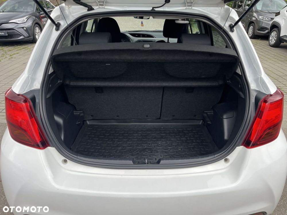 Toyota Yaris 1.0 Active EU6 - 16
