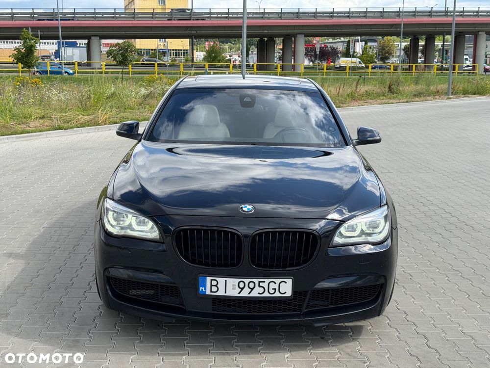 BMW Seria 7 740d xDrive - 2