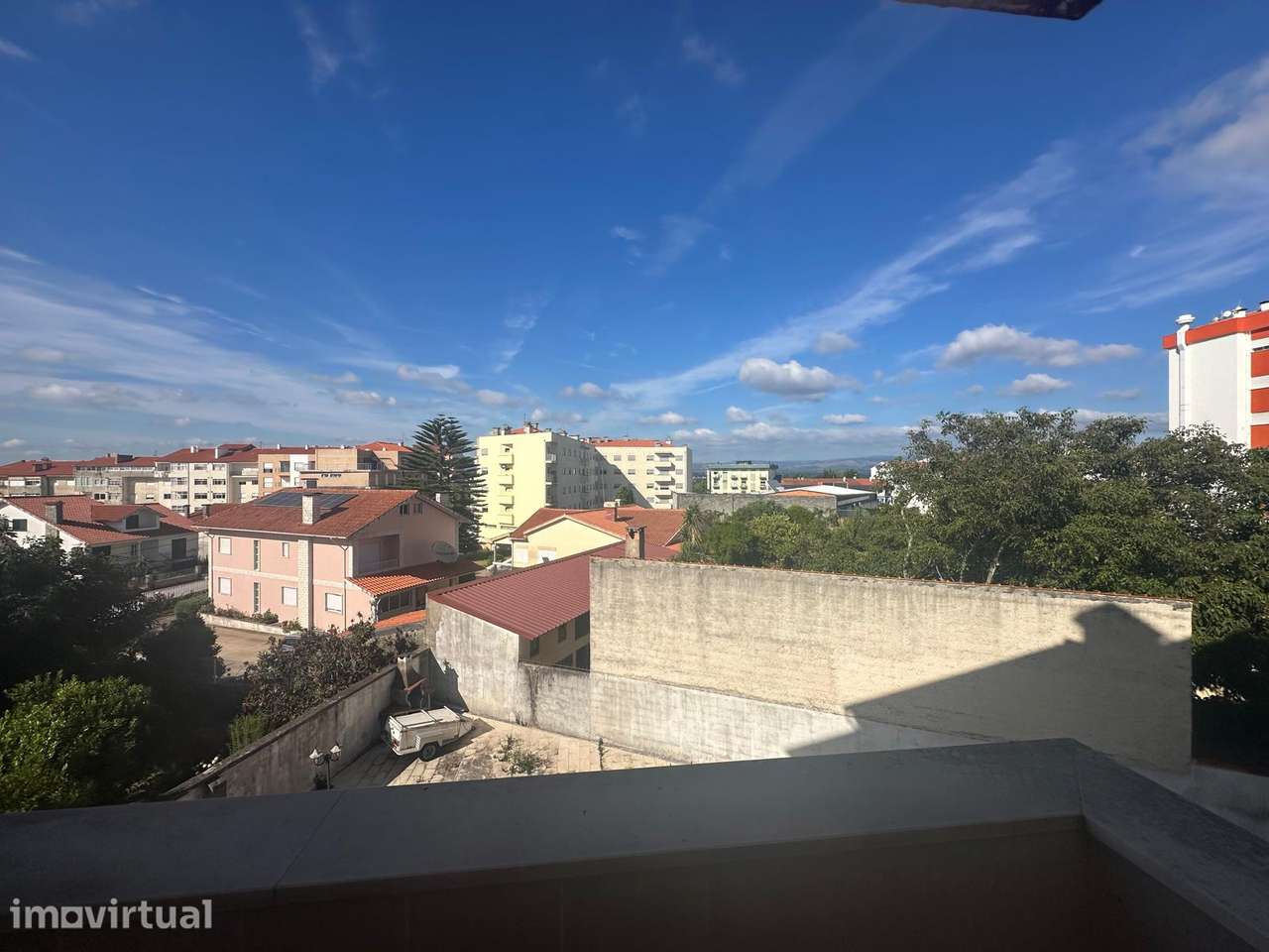 Apartamento T3+1 no coração de Oliveira do Bairro - Grande imagem: 3/21