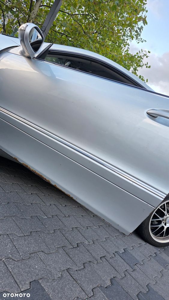 Mercedes-Benz CLK - 19