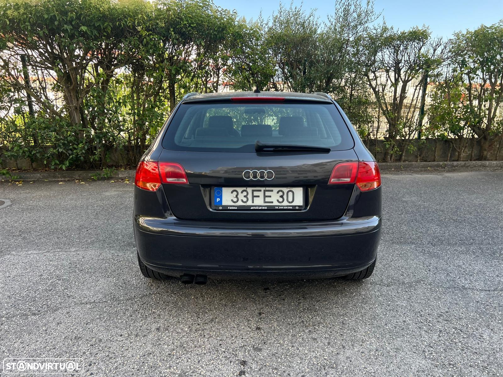 Audi A3 Sportback 1.9 TDi Ambiente - 9