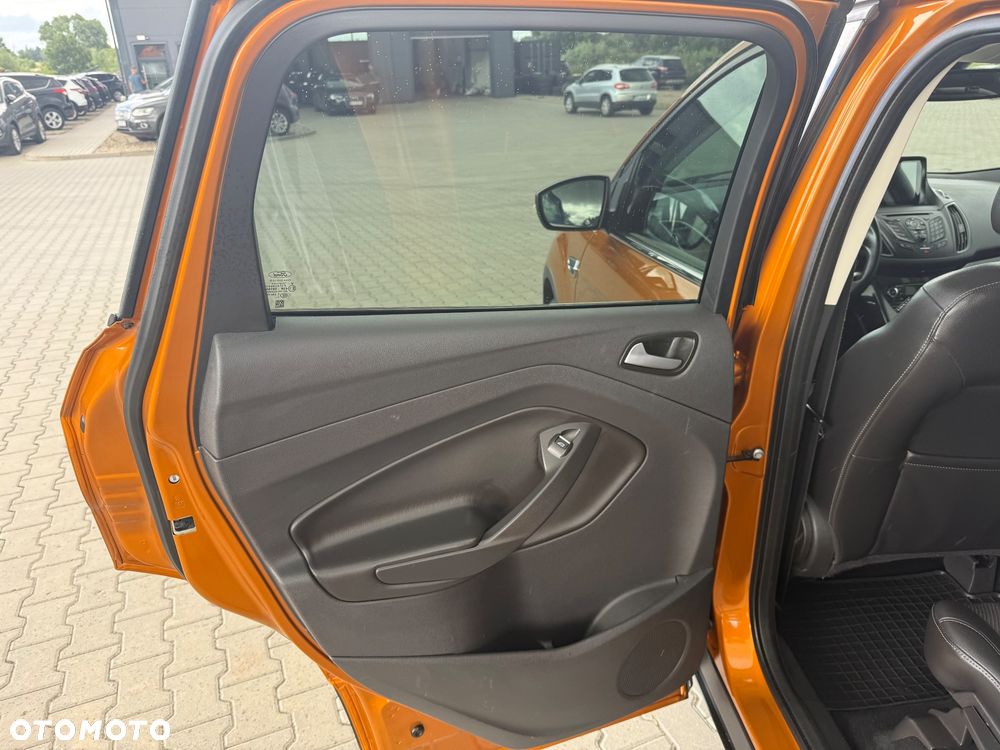 Ford Kuga 2.0 TDCi 4WD Titanium - 16