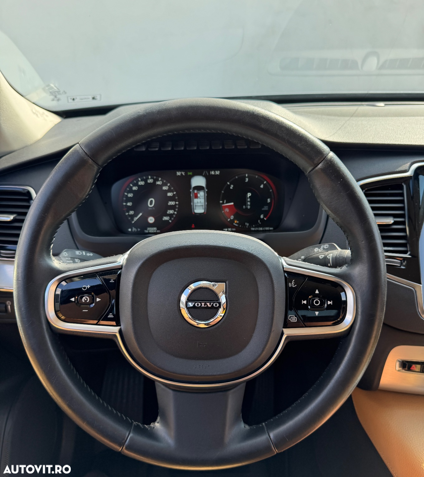Volvo XC 90 D5 AWD Momentum - 15