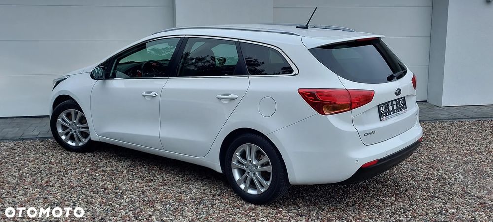Kia Ceed 1.4 CVVT ISG Spirit - 11